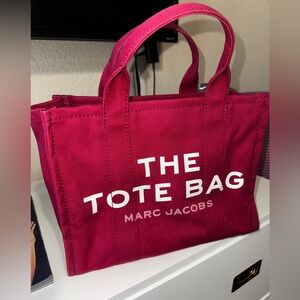 Marc Jacob's The Tote Bag Canvas